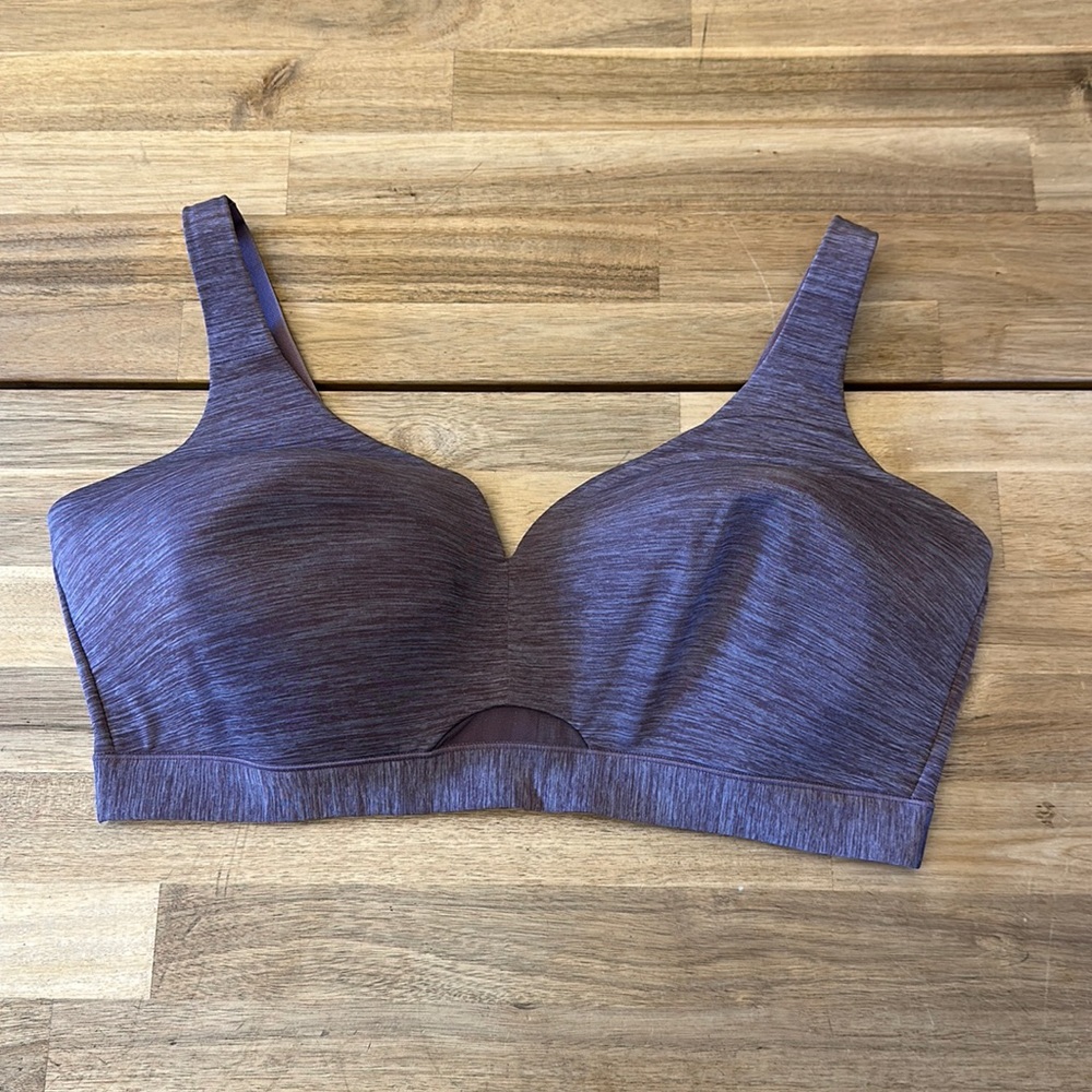 <3 Cacique Bra 40DDD